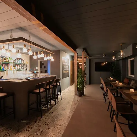 Kontrast * Bo i Vesteralen
